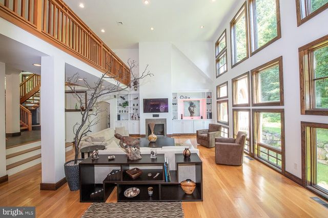 $1,185,000 | 1741 Hilltop Road, Spring City, PA 19475