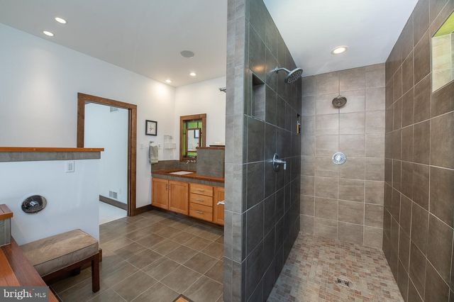 $1,185,000 | 1741 Hilltop Road, Spring City, PA 19475