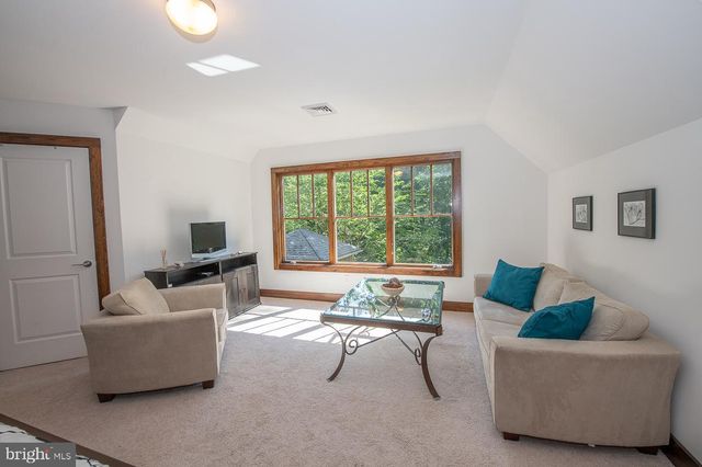 $1,185,000 | 1741 Hilltop Road, Spring City, PA 19475