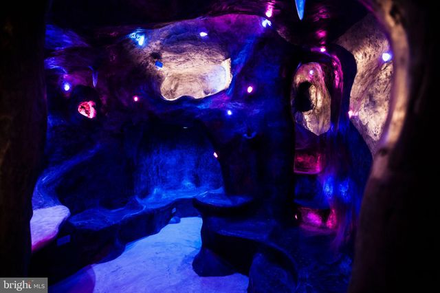 $1,185,000 | 1741 Hilltop Road, Spring City, PA 19475