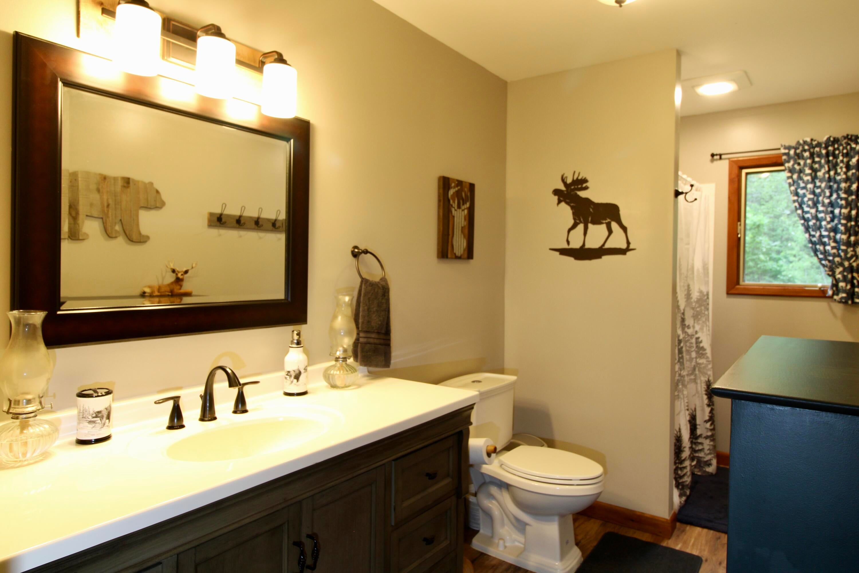 5985 North Service Road Hessel, MI 49745 - Photo 12 of 33 Gallery Image 12