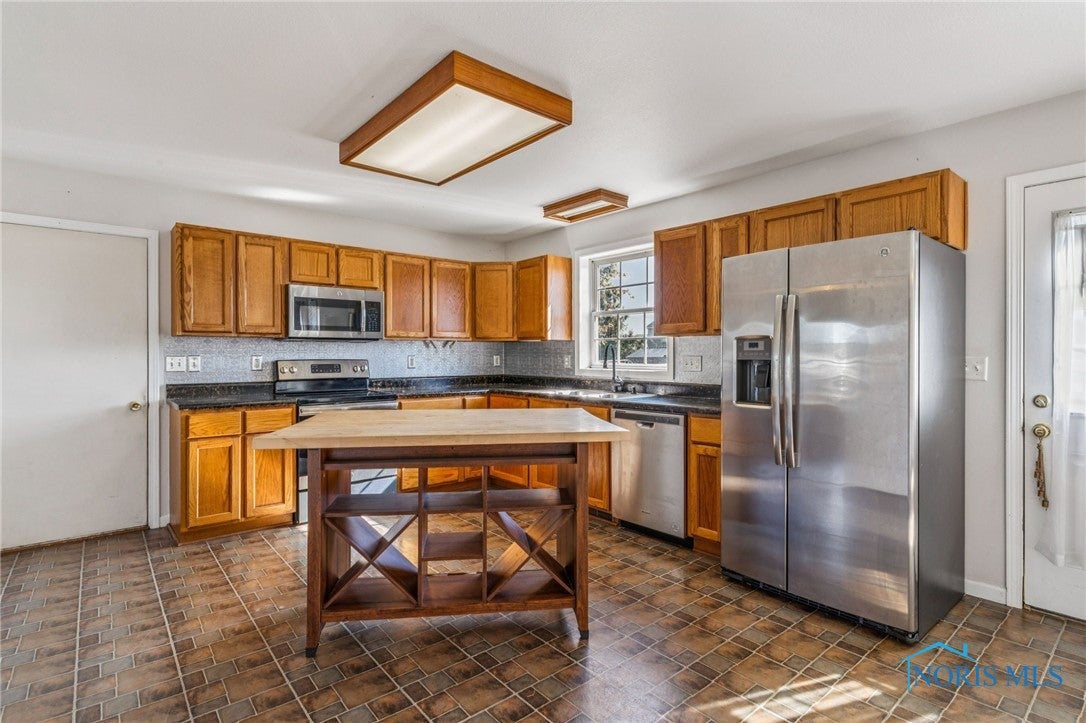 206 Rudolph Road North Baltimore, OH 45872 - Photo 9 of 28 Gallery Image 9