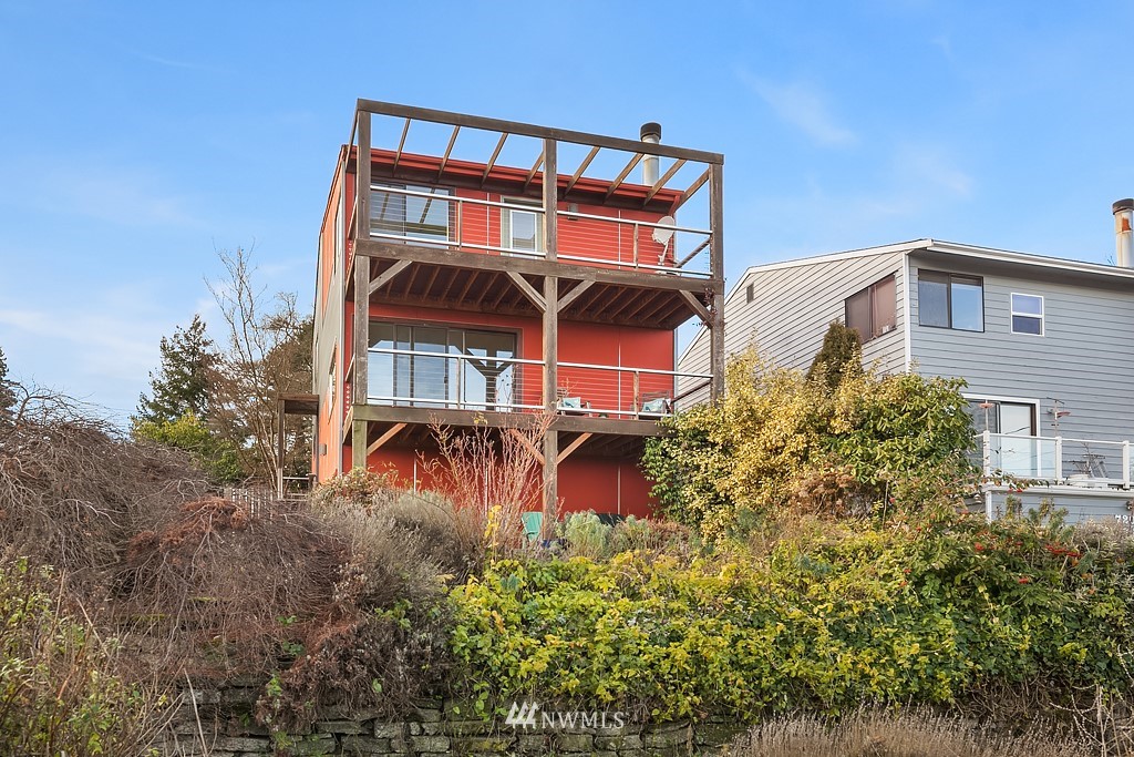 354 North 72nd Street Seattle, WA 98103 - Photo 3 of 23 Gallery Image 3