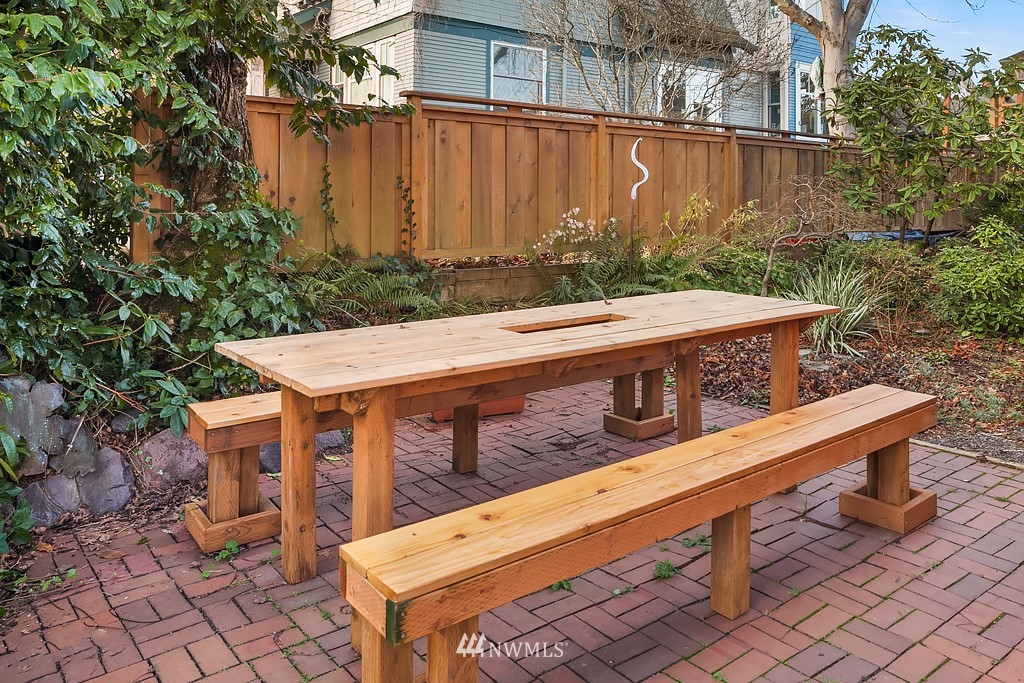 354 North 72nd Street Seattle, WA 98103 - Photo 22 of 23 Gallery Image 22