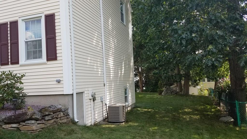 6 Ida Road Worcester, MA 01604 - Photo 8 of 35 Gallery Image 8