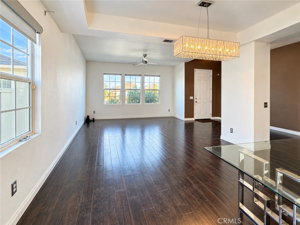 176 Nightfall Road San Jacinto, CA 92582 - Photo 8 of 13 Gallery Image 8