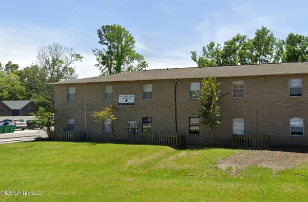 $950 | 318 Porter Avenue, Unit 203, Ocean Springs, MS 39564