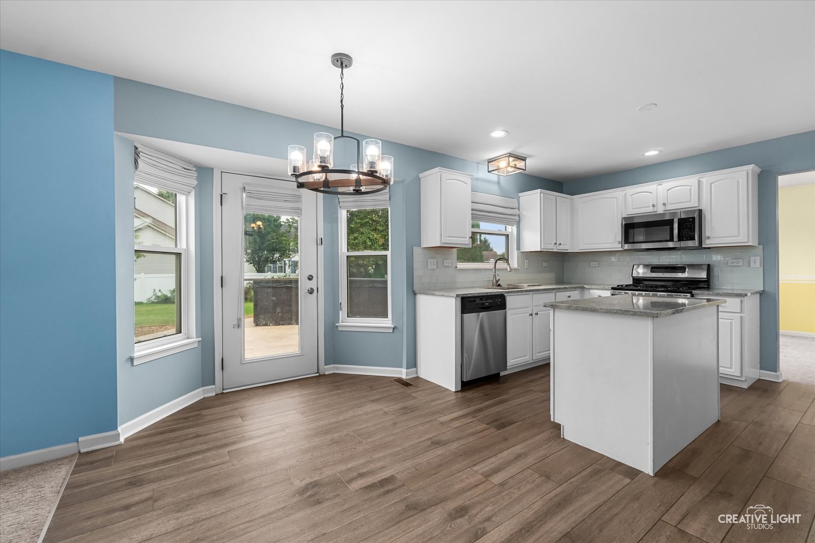 906 Rivers Edge Drive Minooka, IL 60447 - Photo 10 of 33 Gallery Image 10