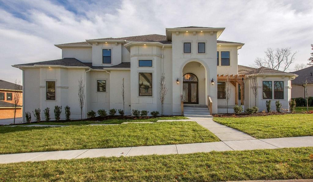 6004 Lookaway Circle Franklin, TN 37067 - Photo 2 of 66