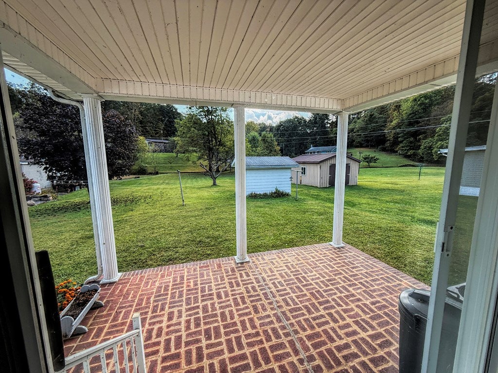 8075 Loop Road Alexandria, PA 16611 - Photo 21 of 55 Gallery Image 21