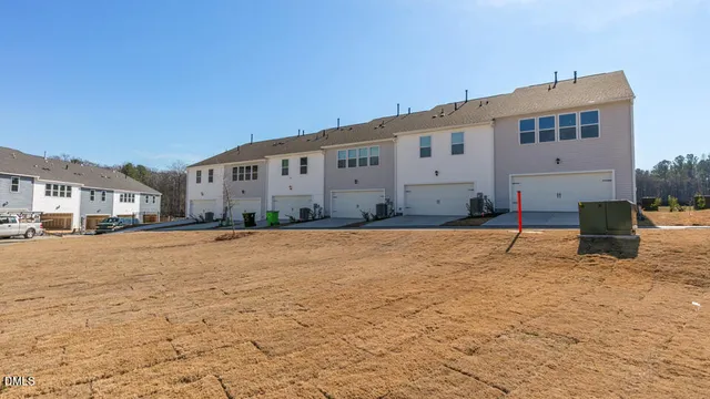a house view with a outdoor space