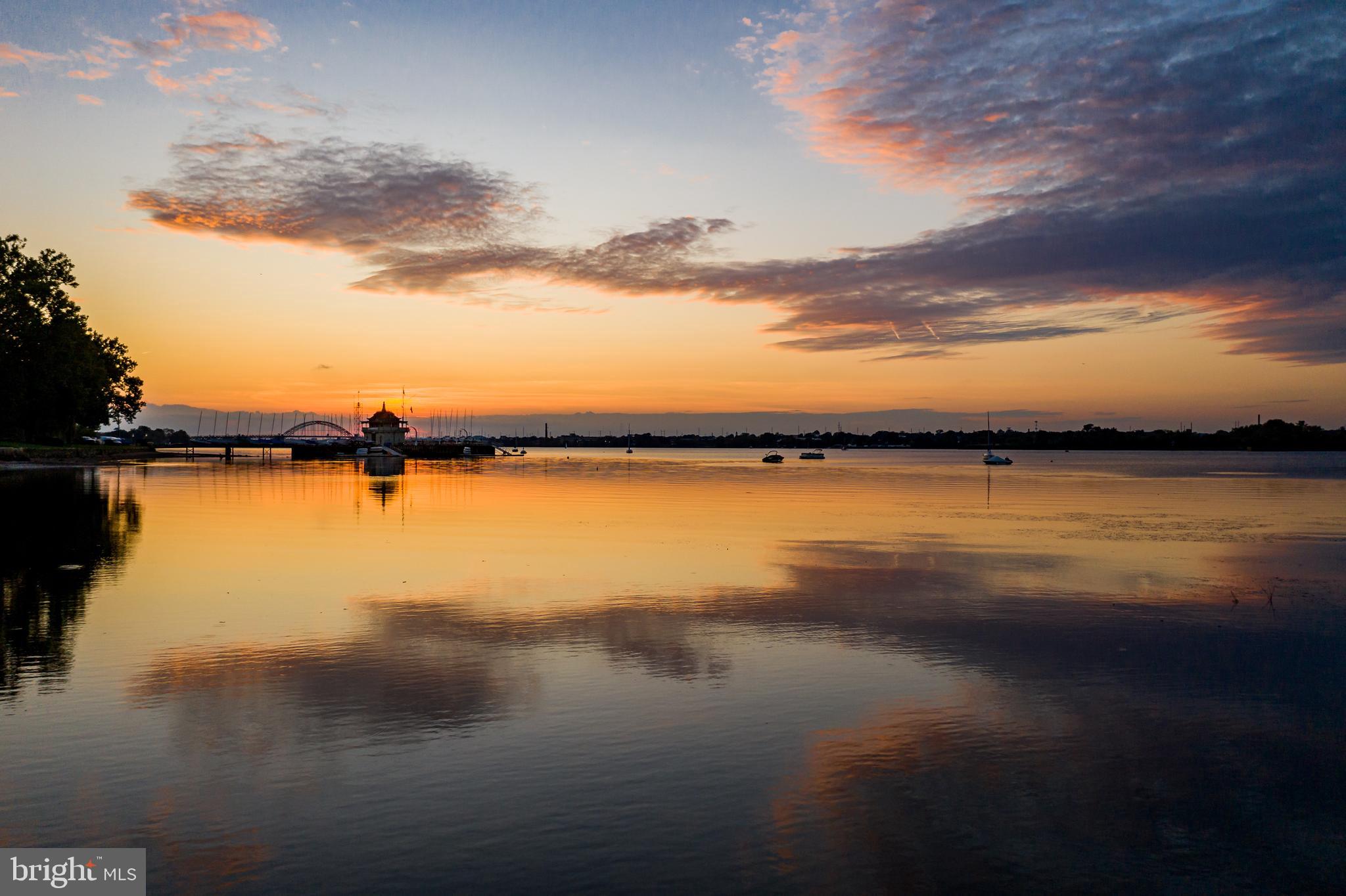 607 Bank Avenue Riverton, NJ 08077 - Photo 33 of 35