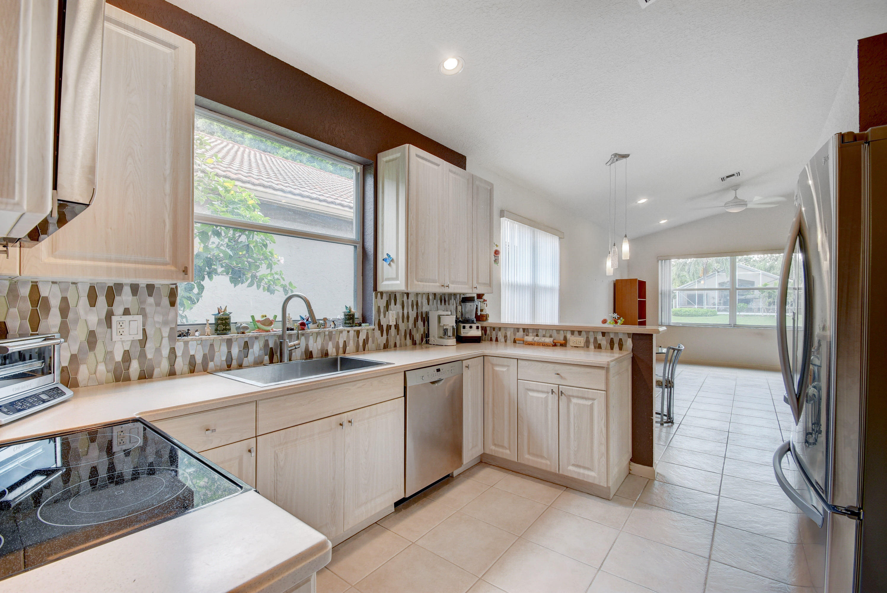 10121 Diamond Lake Road Boynton Beach, FL 33437 - Photo 19 of 105 Untitled (16)