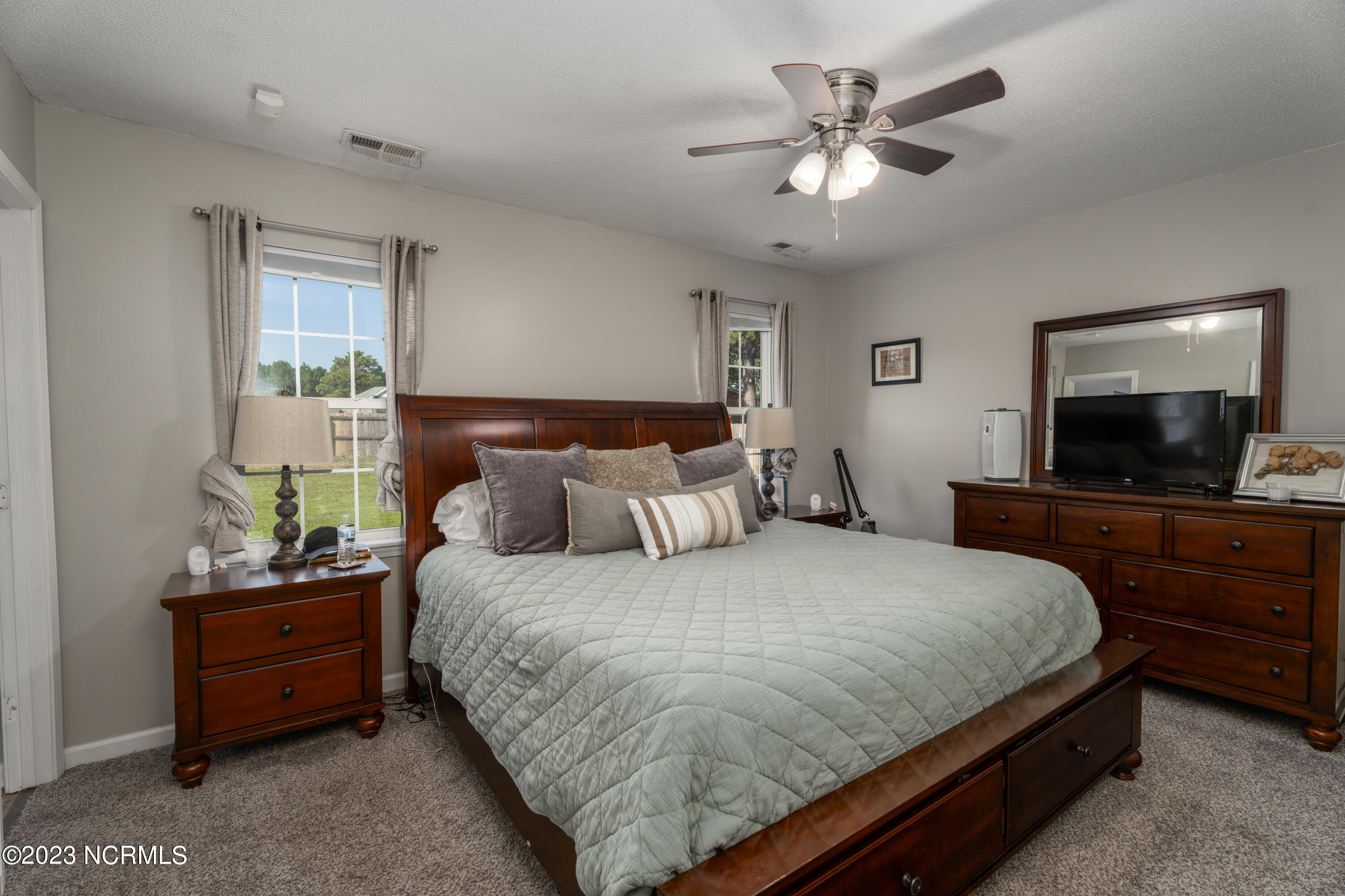 115 Linden Road Richlands, NC 28574 - Photo 19 of 28 115 Linden Rd-18
