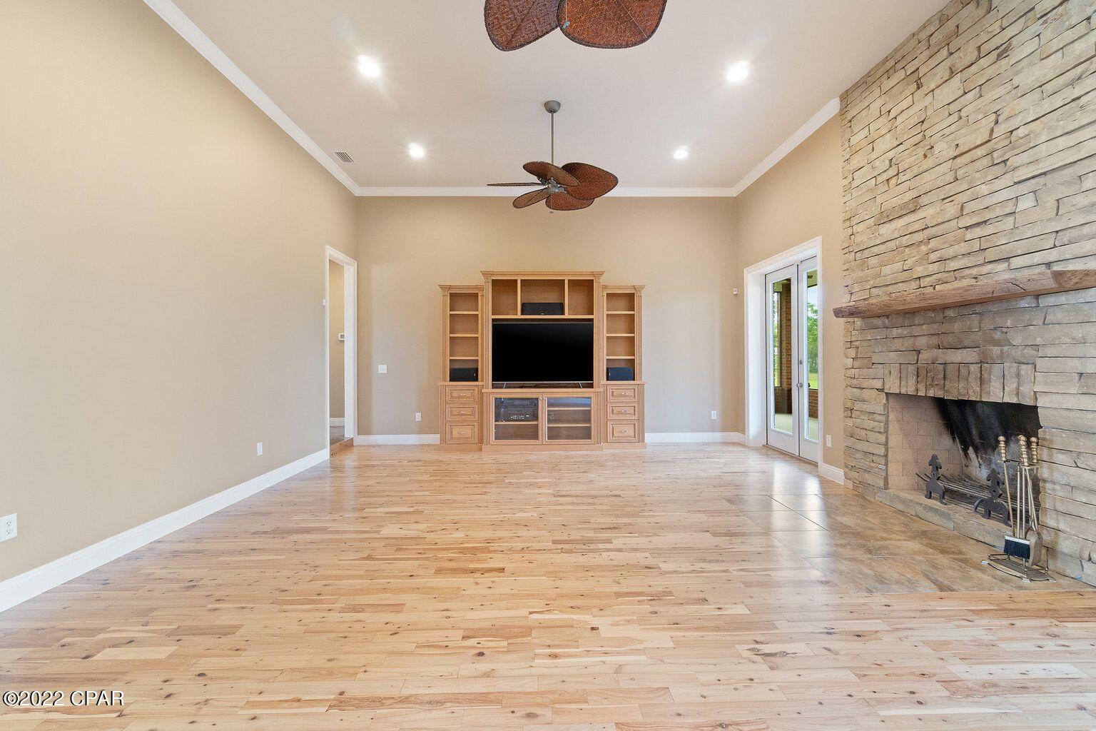 15133 Racetrack Road Youngstown, FL 32466 - Photo 13 of 63 Gallery Image 13