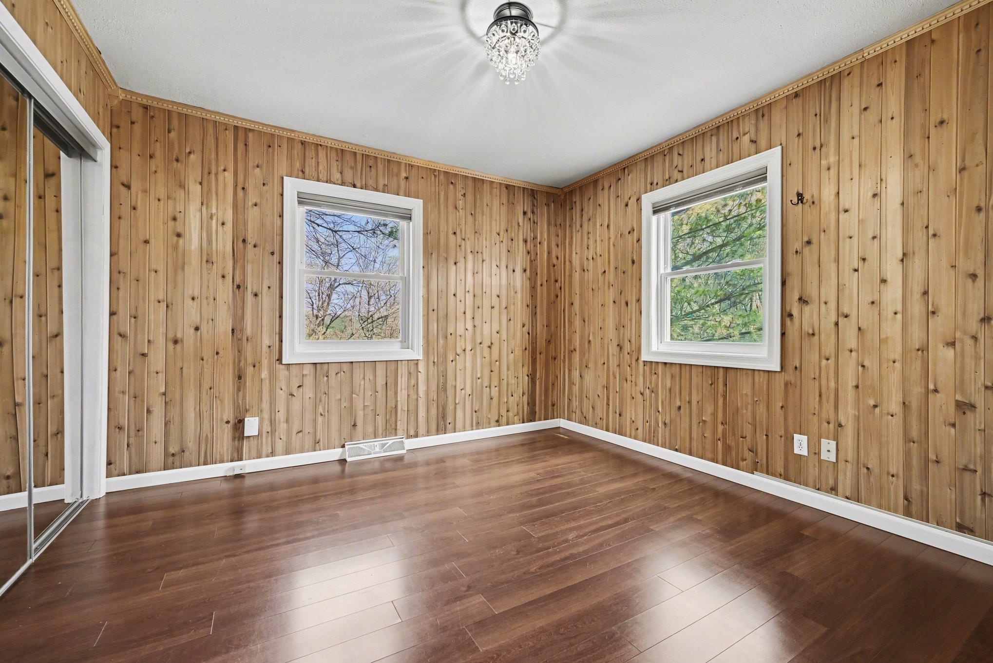 18917 Chestnut Lane Minnetonka, MN 55345 - Photo 19 of 34