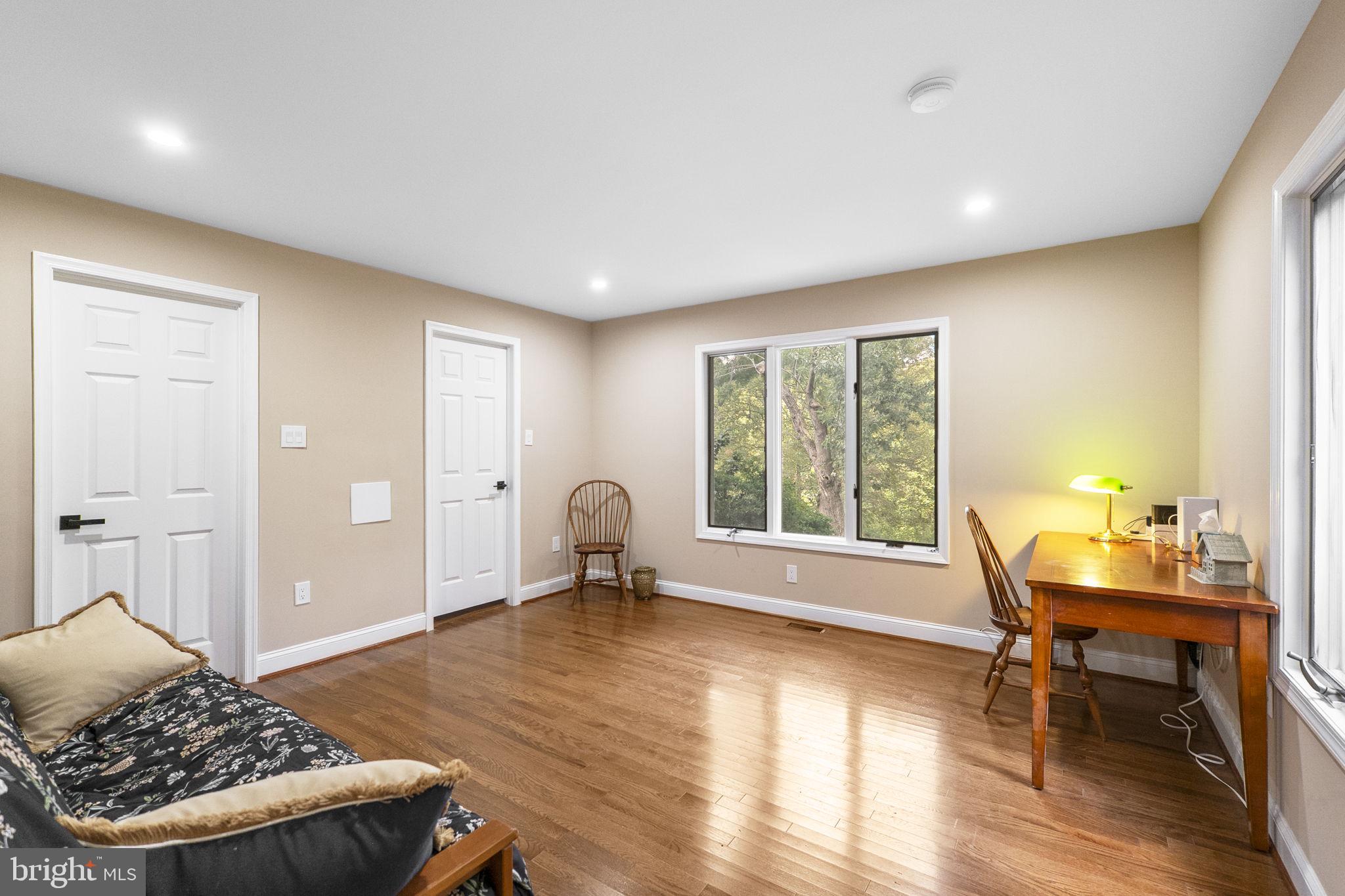 16112 Barnesville Road Boyds, MD 20841 - Photo 24 of 94 In law suite