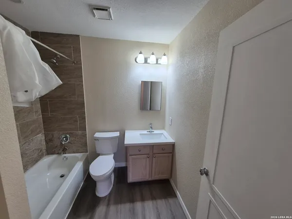 $1,795 | 4018 Sunrise Cove Drive, San Antonio, TX 78244