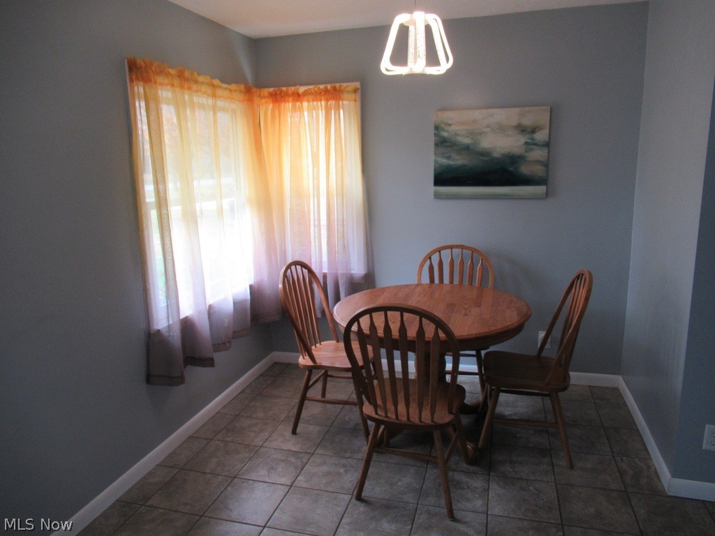 3295 Oser Road Norton, OH 44203 - Photo 6 of 29