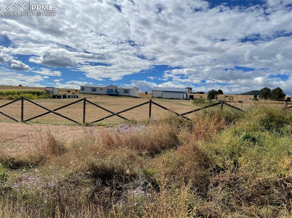 1526 R Path Cotopaxi, CO 81223 - Photo 29 of 30 a view of a backyard