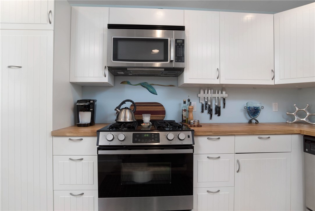 63 Cedar Island Road Narragansett, RI 02882 - Photo 23 of 38