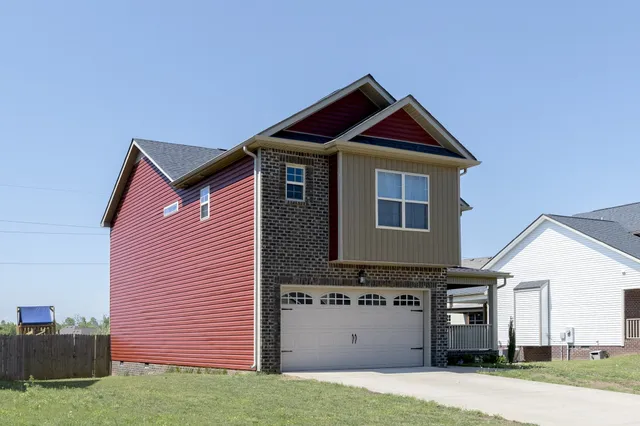 $2,200 | 1472 Wild Fern Lane, Clarksville, TN 37042