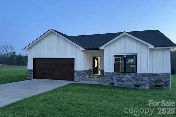 $359,900 | 6911 Berea Avenue, Connelly Springs, NC 28612