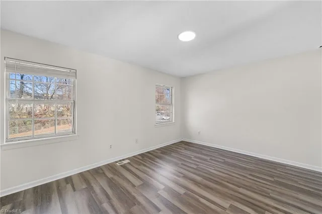 $1,350 | 5739 Bramblegate Road, Unit E, Greensboro, NC 27409