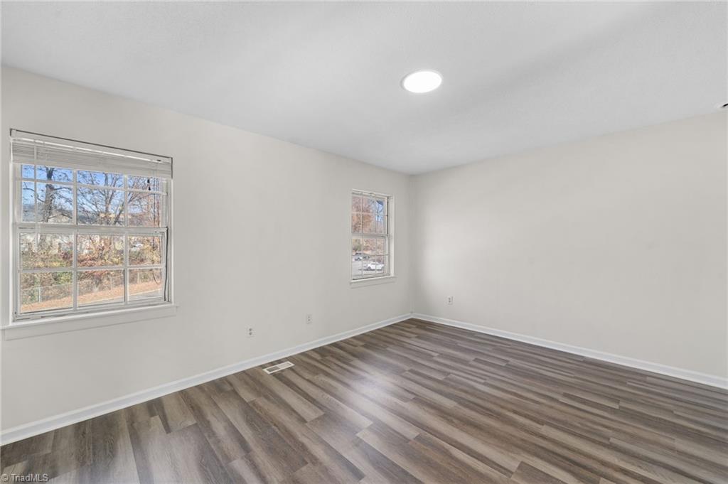 5739 Bramblegate Road, Unit E Greensboro, NC 27409 - Photo 19 of 26