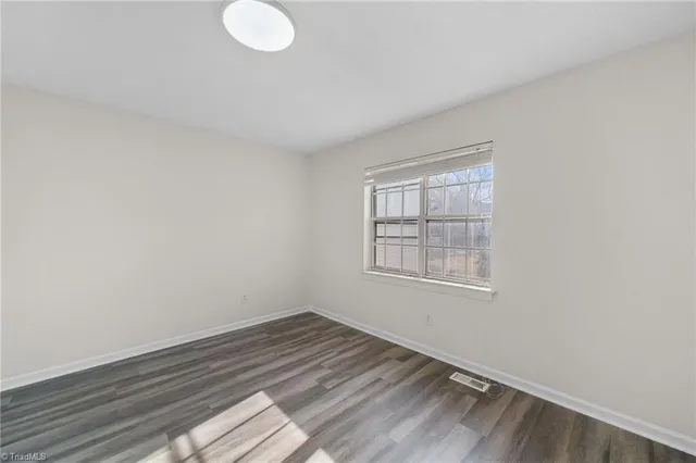 $1,350 | 5739 Bramblegate Road, Unit E, Greensboro, NC 27409