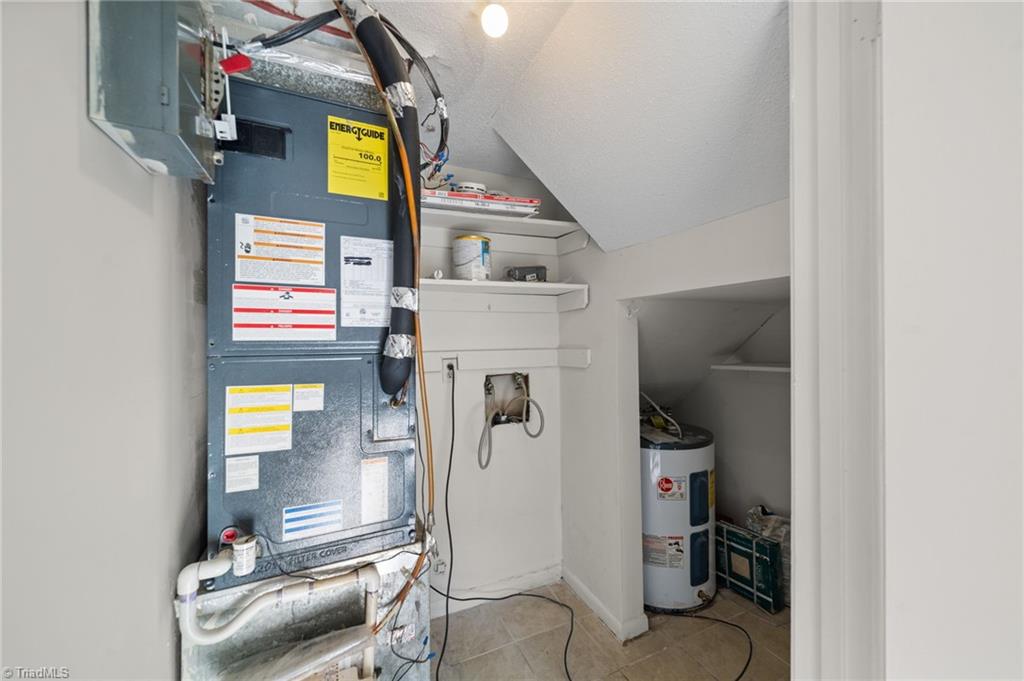 5739 Bramblegate Road, Unit E Greensboro, NC 27409 - Photo 5 of 26