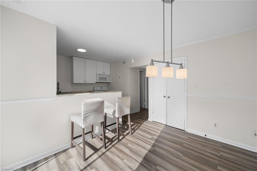 5739 Bramblegate Road, Unit E Greensboro, NC 27409 - Photo 7 of 26