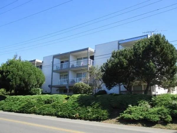 809 Gaines Street Port Townsend, WA 98368 - Photo 3 of 6