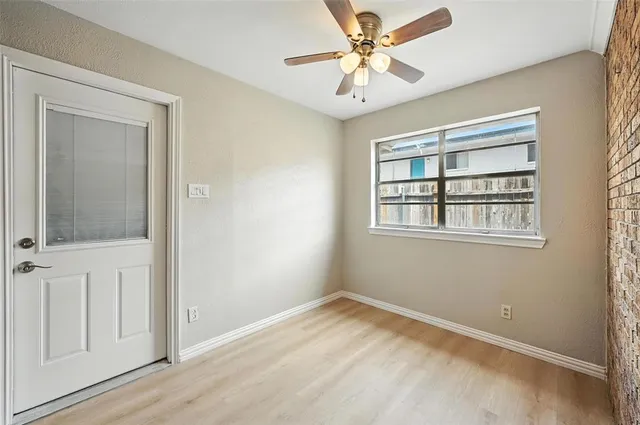 $279,000 | 313 Vine Street, Euless, TX 76040