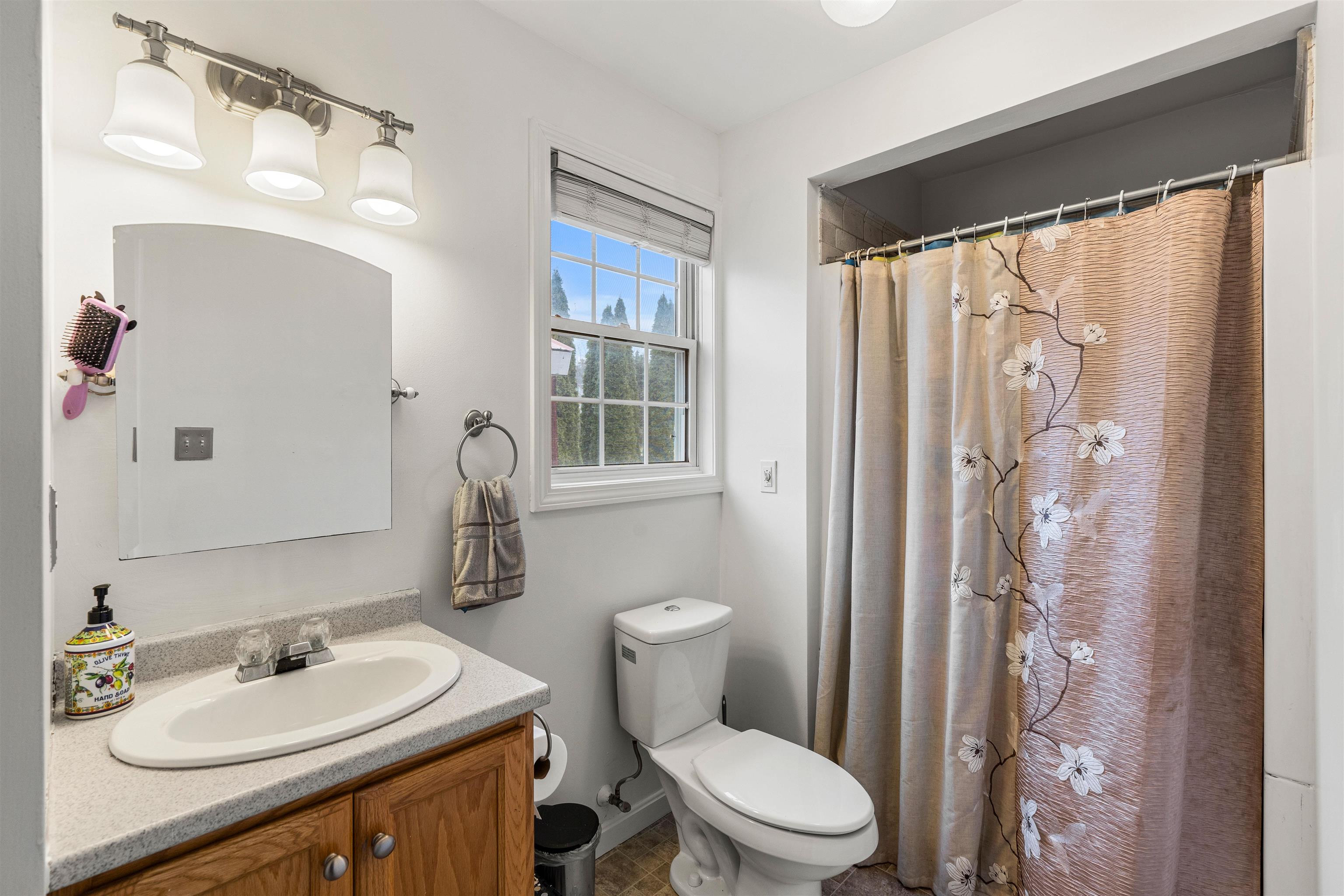 19 Whittemore Road Pembroke, NH 03275 - Photo 10 of 51