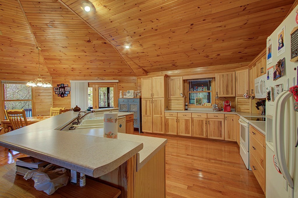 207 Cobblestone Way Townsend, TN 37882 - Photo 6 of 32
