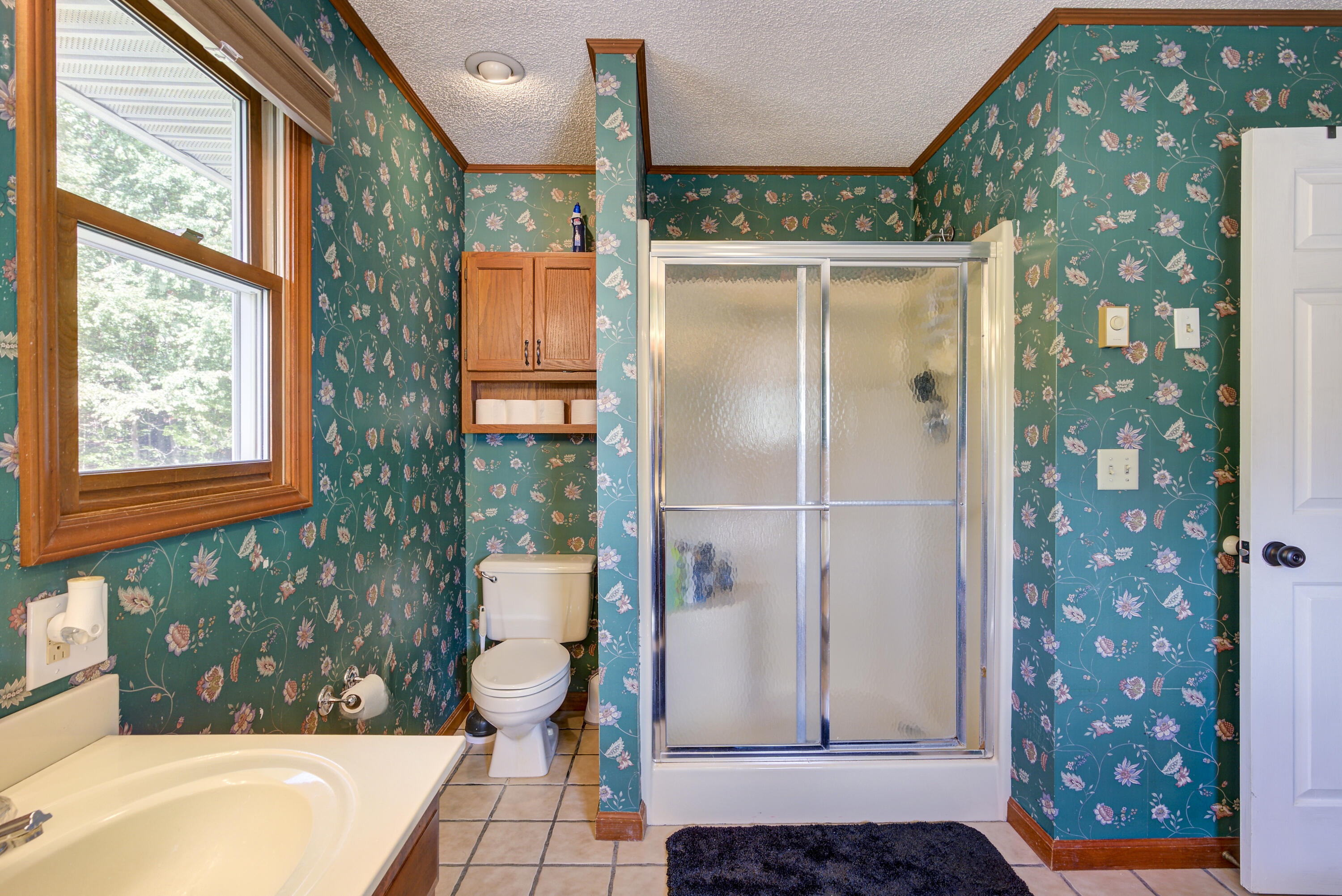 3035 Marbleton Road Unicoi, TN 37692 - Photo 33 of 58 Master Bath