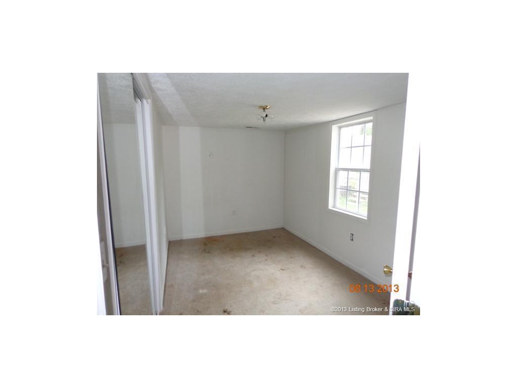 259 South 3rd Street Austin, IN 47102 - Photo 7 of 10 Gallery Image 7