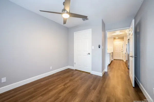 $2,100 | 810 East Euclid Avenue, San Antonio, TX 78212