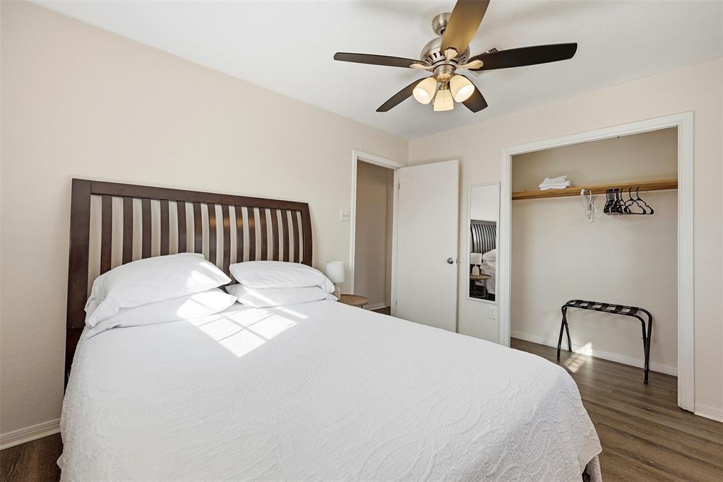 892 Hcr 1227 Whitney, TX 76692 - Photo 25 of 40 a large white bed in a white room