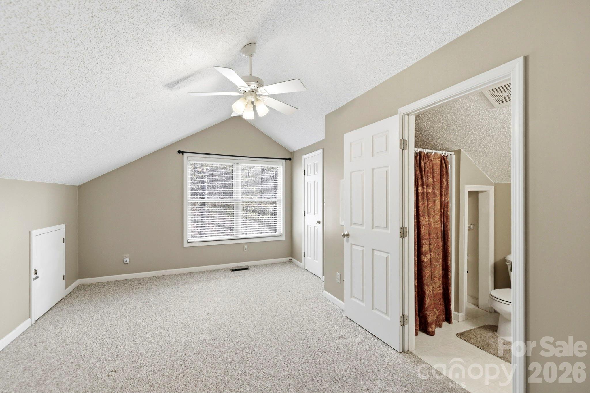 1489 Round Mountain Road Brevard, NC 28712 - Photo 19 of 48
