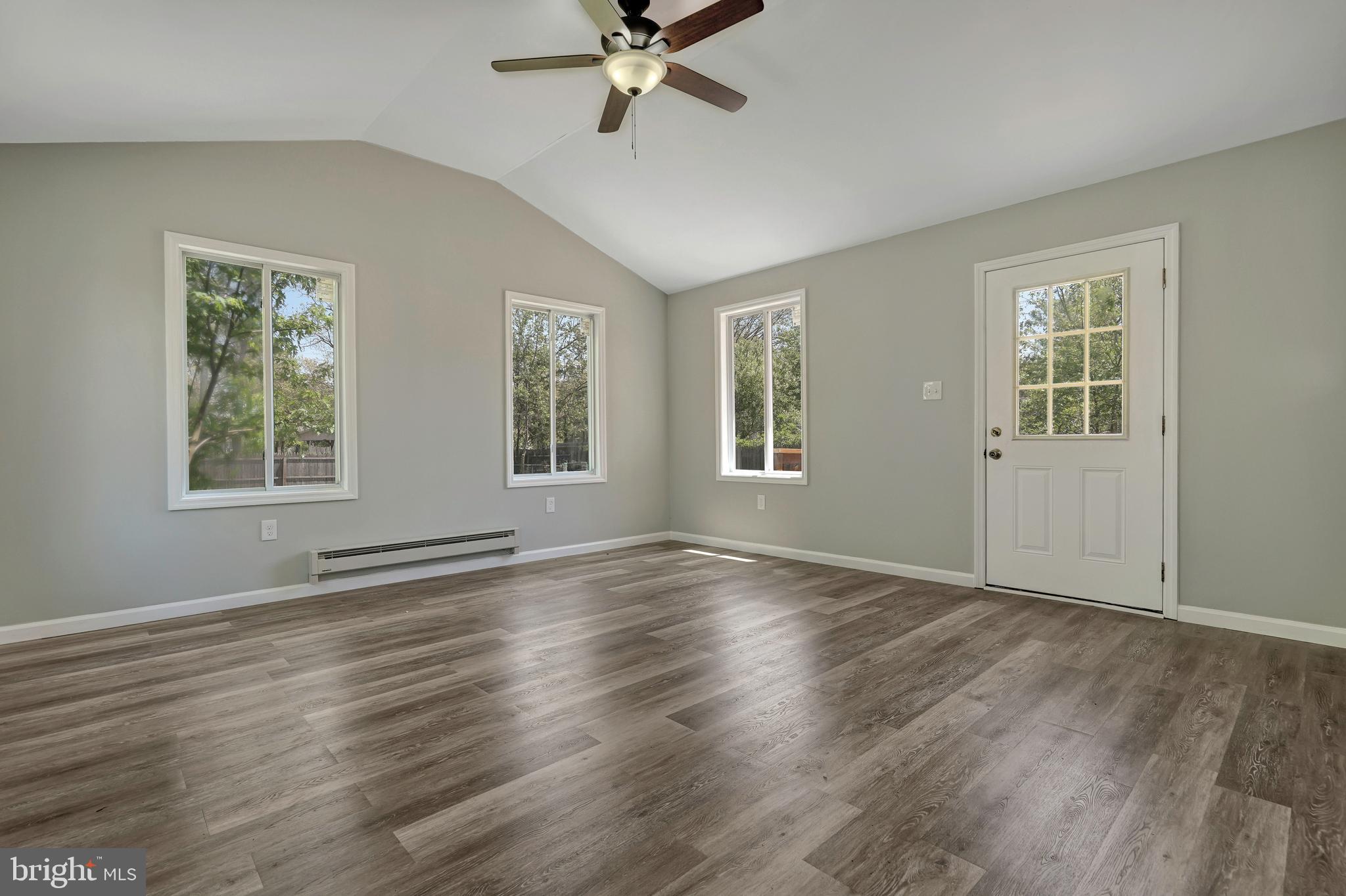 204 West Beach Road Williamstown, NJ 08094 - Photo 22 of 34 Gallery Image 22