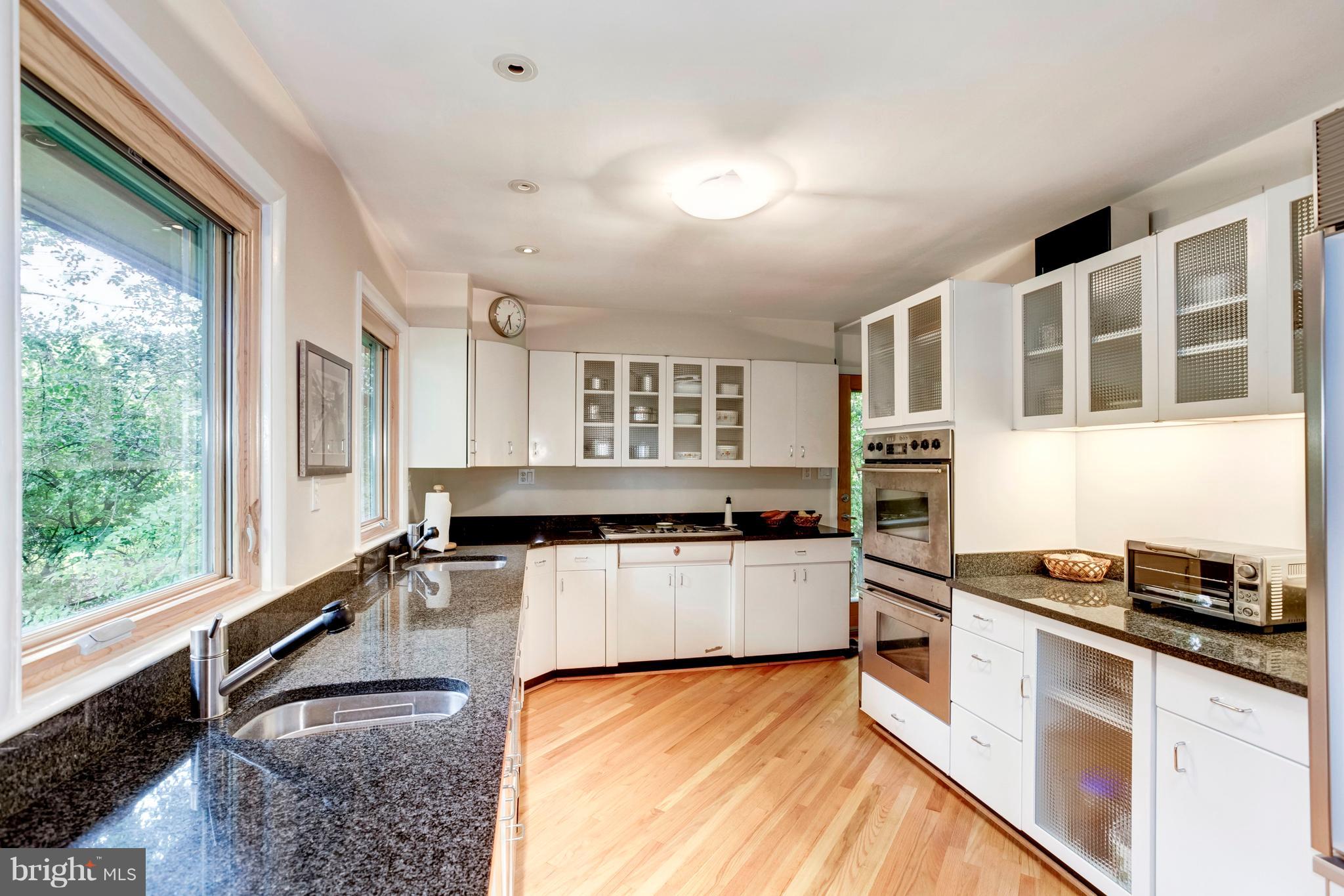 3309 Brooklawn Terrace Chevy Chase, MD 20815 - Photo 8 of 25 Kitchen