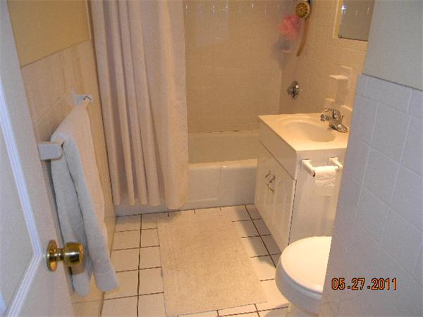 43 East Springfield Street, Unit 4 Boston, MA 02118 - Photo 6 of 6 a bathroom with a sink a toilet and tub