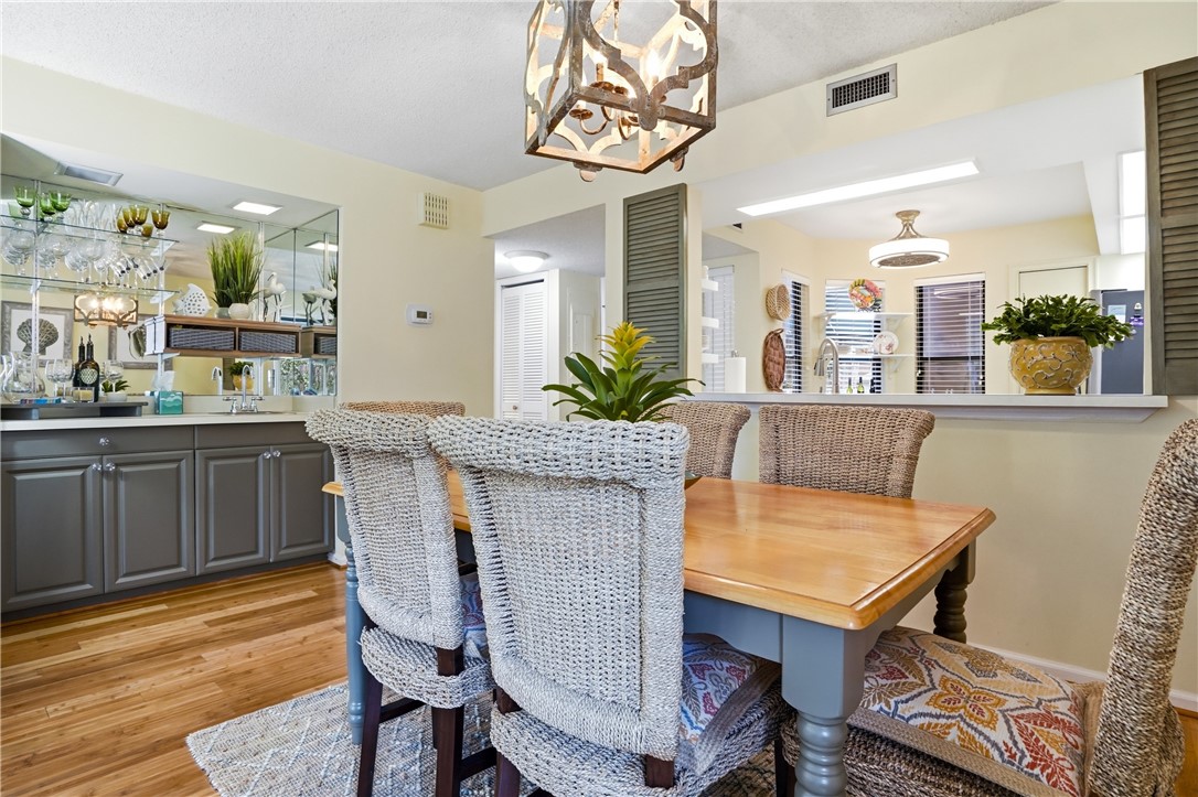 912 Wimbledon Drive St. Simons Island, GA 31522 - Photo 11 of 37