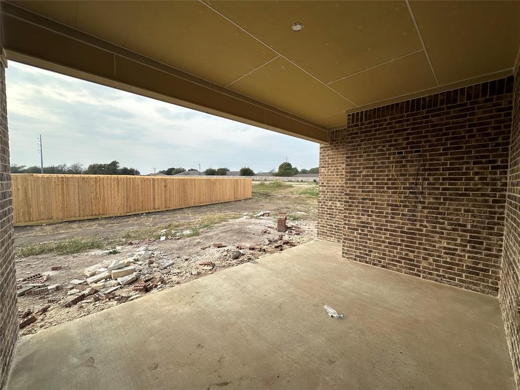 132 Lasso Loop Lorena, TX 76655 - Photo 7 of 14