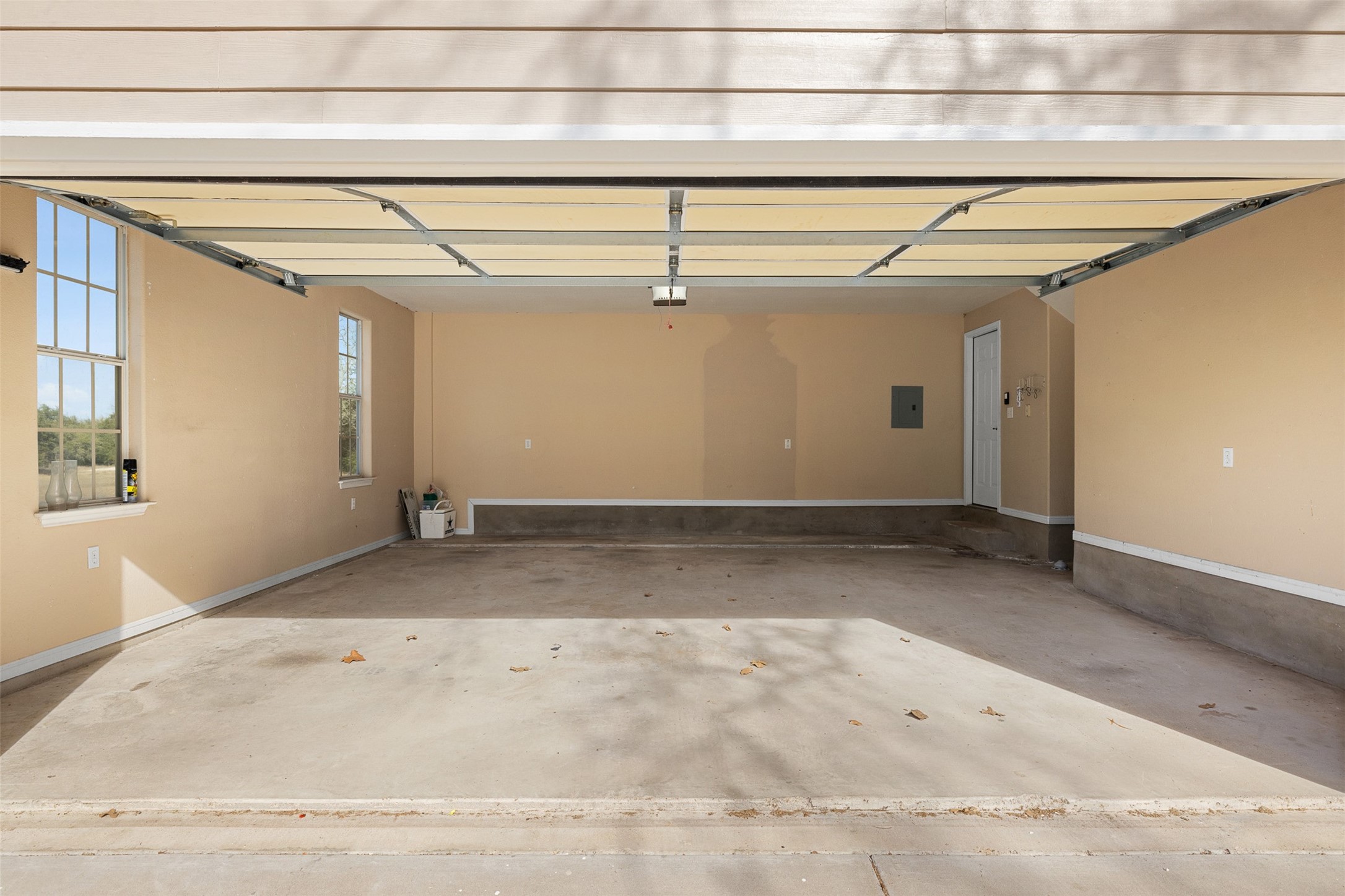 5535 Mach Road La Grange, TX 78945 - Photo 9 of 28