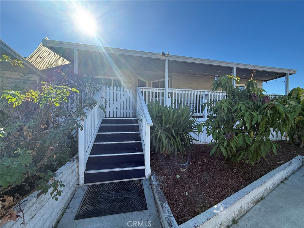 2601 East Victoria Street, Unit 404 Compton, CA 90220 - Photo 4 of 30 a view of entryway with a front door