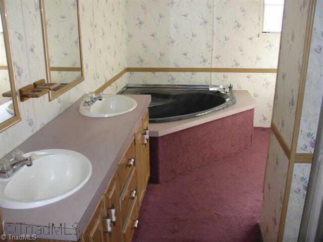 5535 Ashemont Road Aberdeen, NC 28315 - Photo 4 of 4 Other. Master Bath