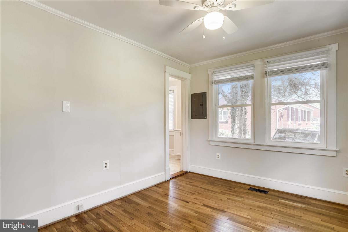 1121 Old Rixeyville Road Culpeper, VA 22701 - Photo 18 of 35 Primary bedroom with loads of natural light!